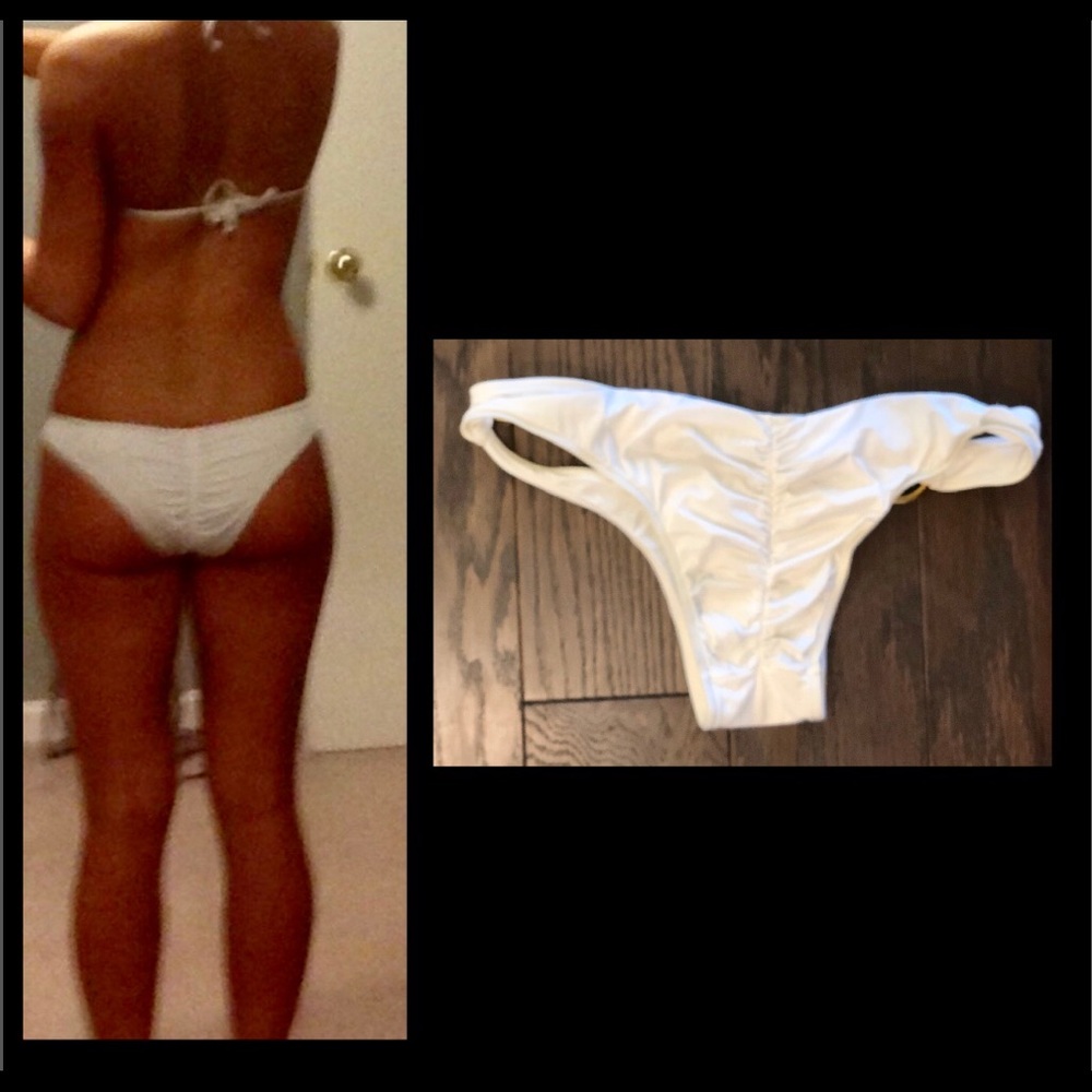 BEACH BUNNY CHAINLINK PEEK A BOO BOTTOMS - Picture 6 of 8